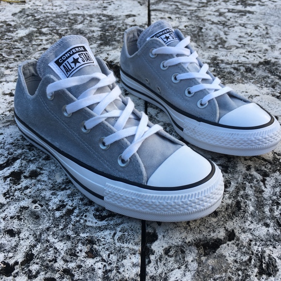 converse ox velvet